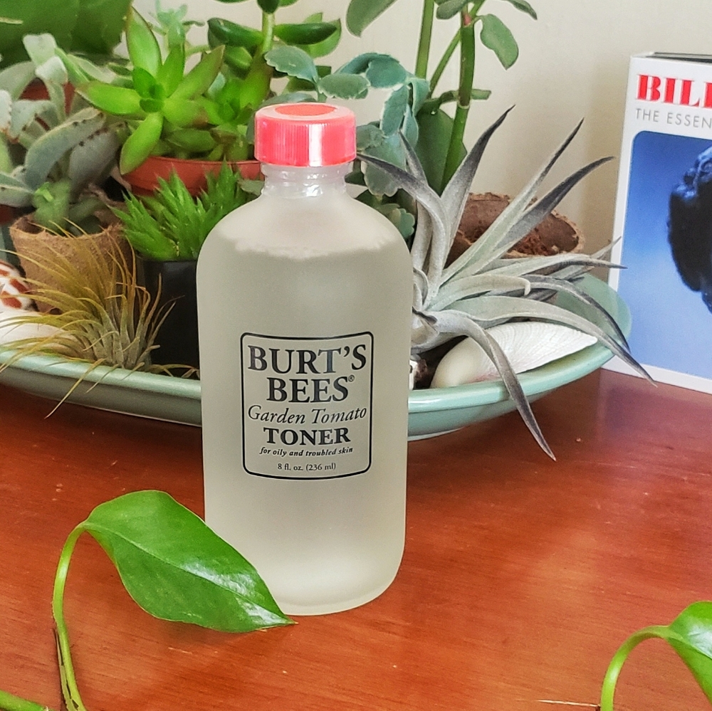 NWT Burt's Bees Garden Tomato Toner